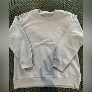 ALO Accolade crewneck Sweatshirt size small in celestial blue